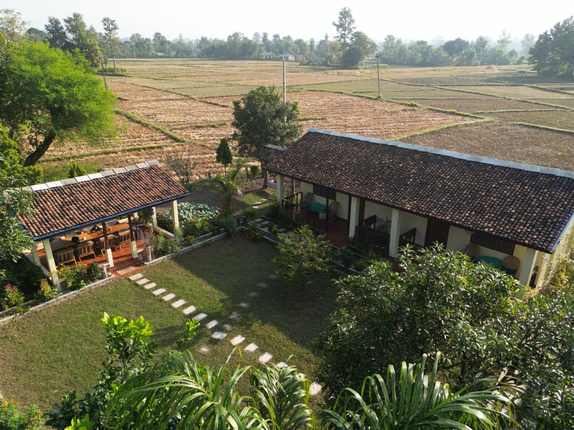 Bardia Eco Friendly Homestay Bardiya ภายนอก รูปภาพ
