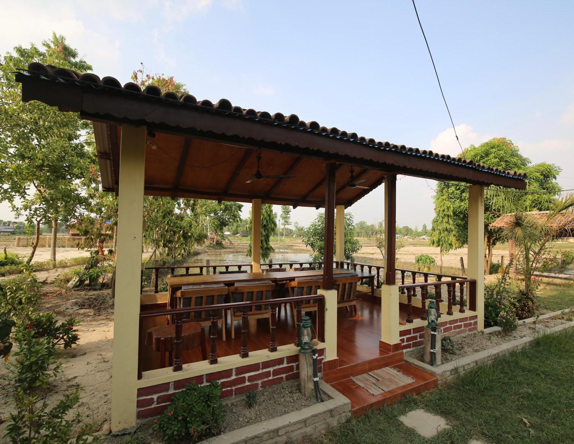 Bardia Eco Friendly Homestay Bardiya ภายนอก รูปภาพ