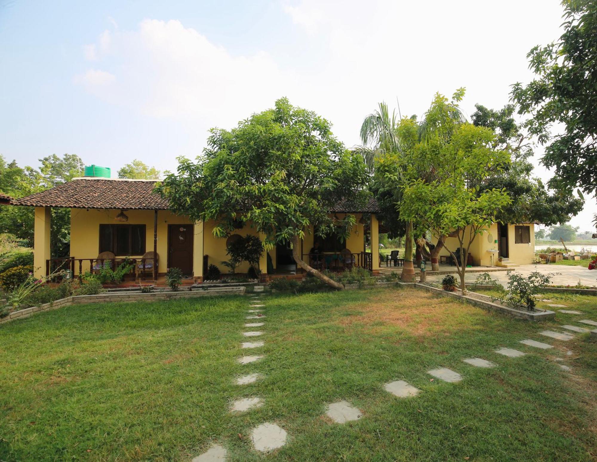 Bardia Eco Friendly Homestay Bardiya ภายนอก รูปภาพ